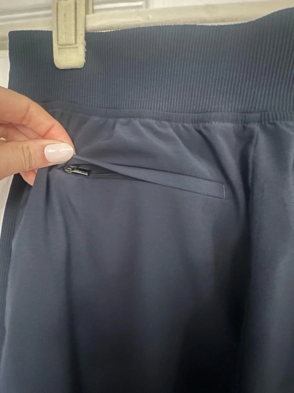 Athleta Brooklyn Mid Rise Ankle Pant - Picture 4 of 7